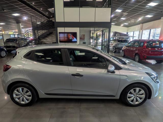 Renault Clio image 7