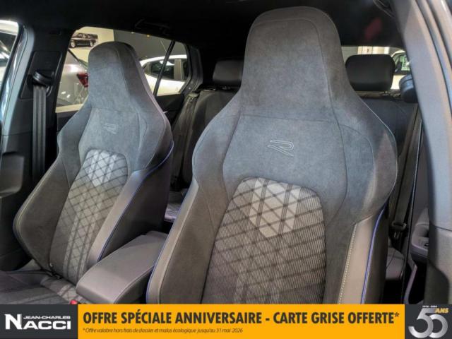 Volkswagen Golf image 8