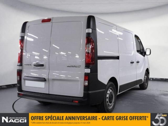 Renault Trafic image 2