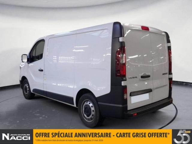 Renault Trafic image 2