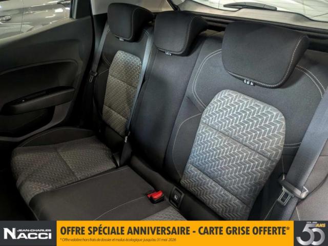 Renault Clio image 6