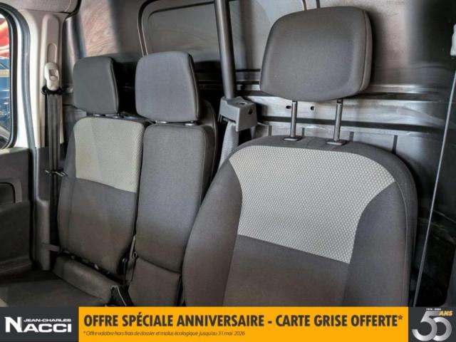 Renault Kangoo Express image 2