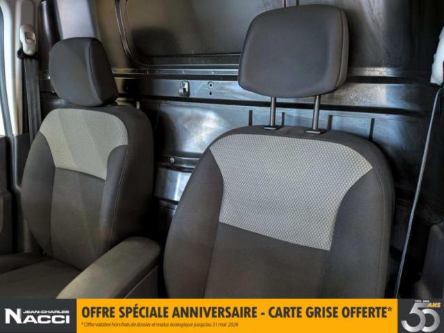 Renault Kangoo Express image 5