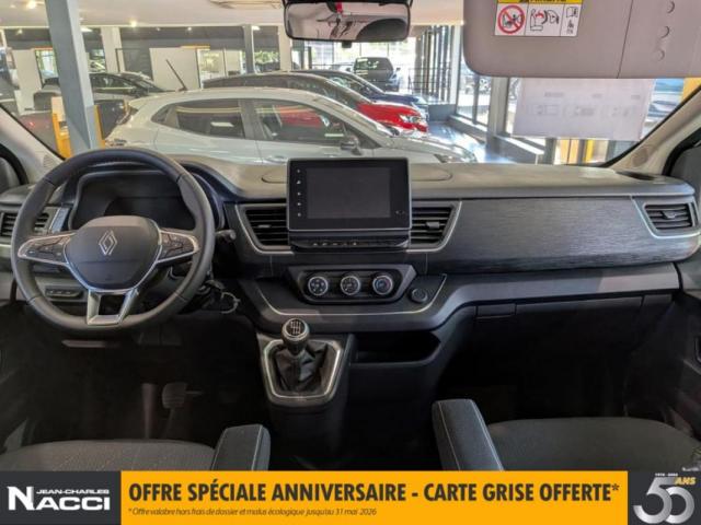 Renault Trafic image 1