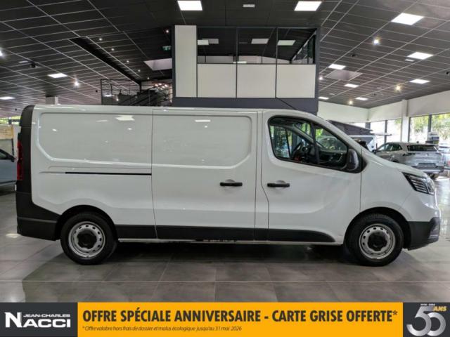 Renault Trafic image 9