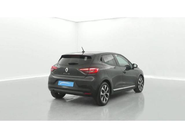 Clio image 9