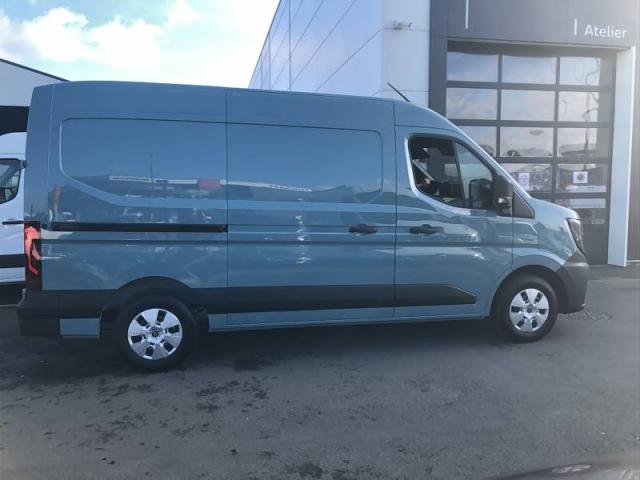 Renault Master image 9