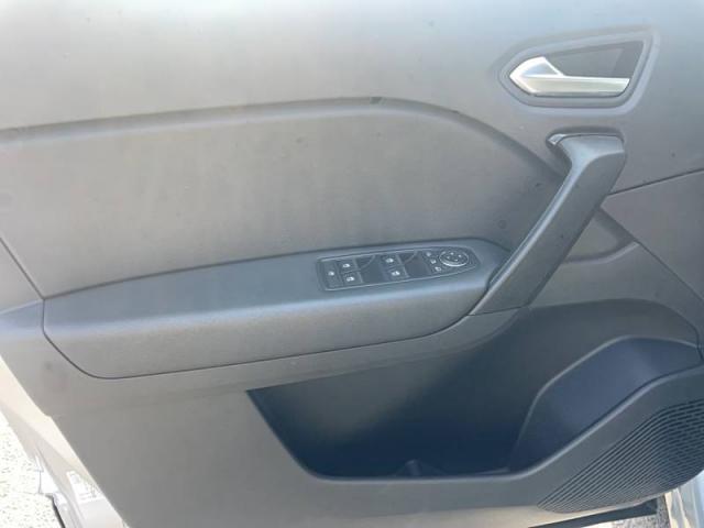 Renault Captur image 7