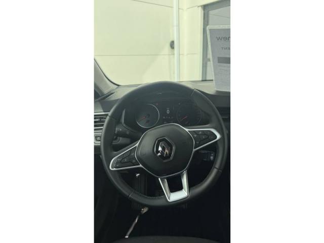 Renault Clio image 2