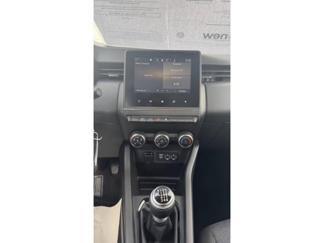 Renault Clio image 6