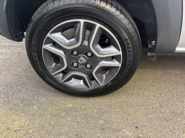 Dacia Spring image 1