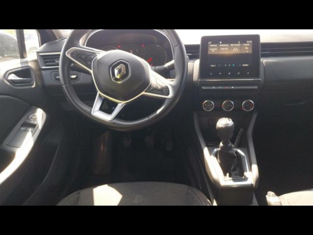 Renault Clio image 8