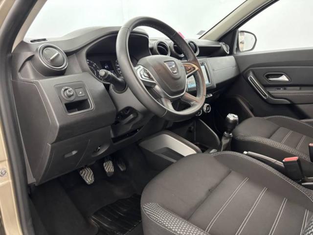 Dacia Duster image 1