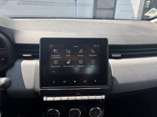 Renault Clio image 2