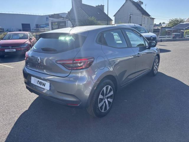 Renault Clio image 2