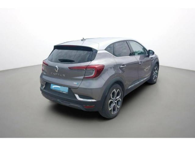 Renault Captur image 2