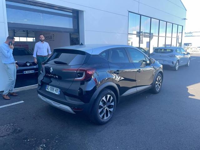 Renault Captur image 8