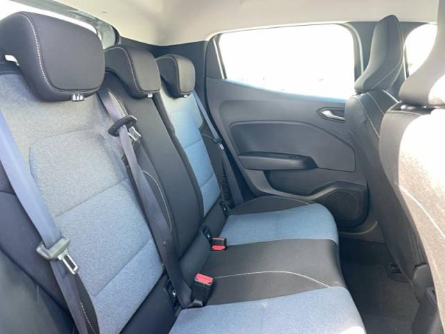 Renault Clio image 6