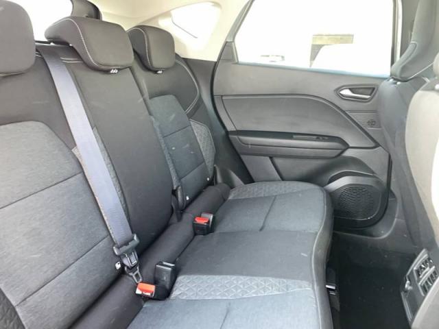 Renault Captur image 2