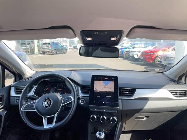 Renault Captur image 8