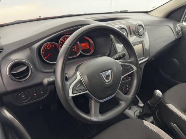 Dacia Sandero image 1