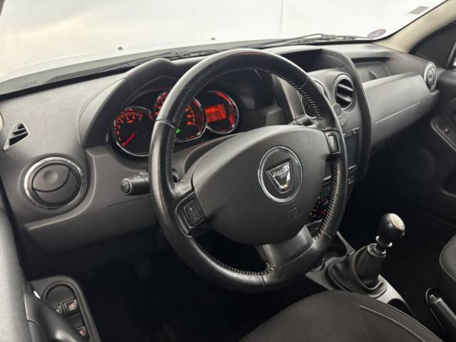 Dacia Duster image 1