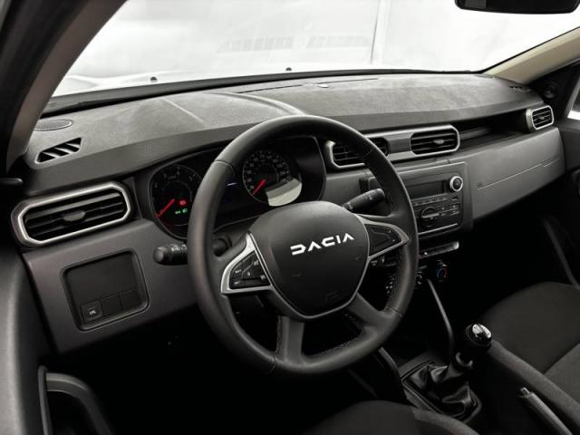 Dacia Duster image 1