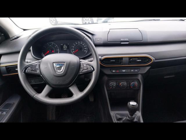 Dacia Sandero image 3