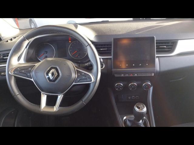 Renault Captur image 2