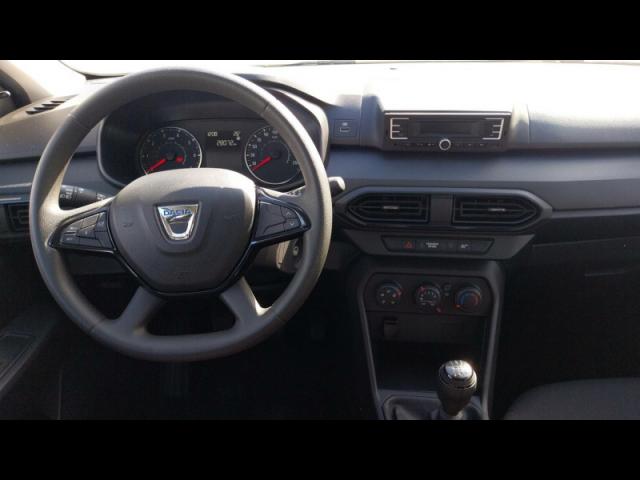 Dacia Sandero image 1