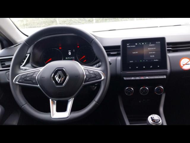 Renault Clio image 2