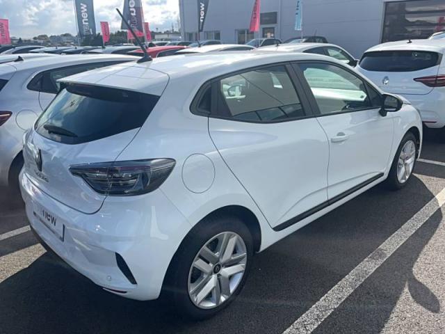 Renault Clio image 2