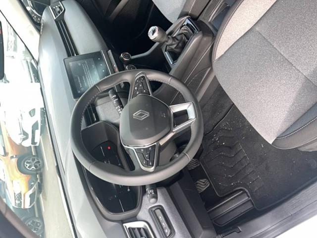 Renault Clio image 2