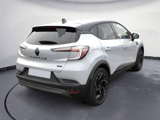Renault Captur image 2