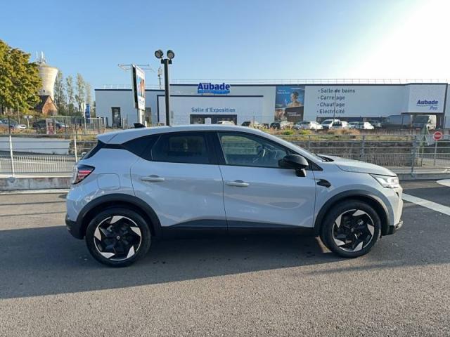 Renault Captur image 2