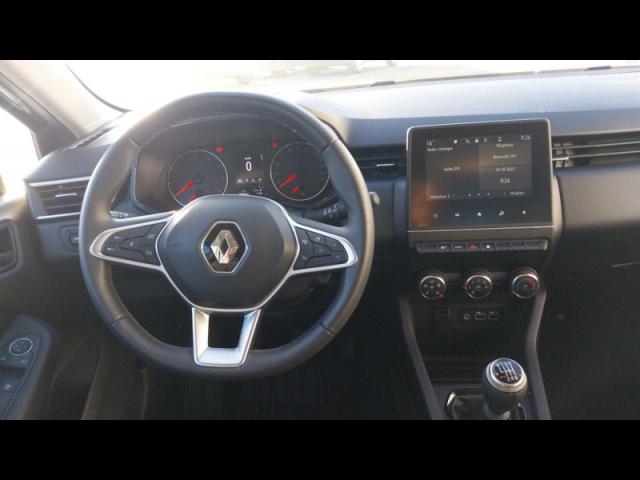 Renault Clio image 2