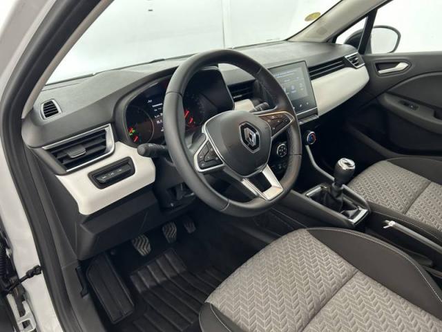 Renault Clio image 6