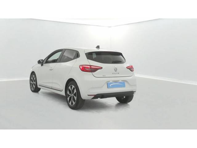 Renault Clio image 6
