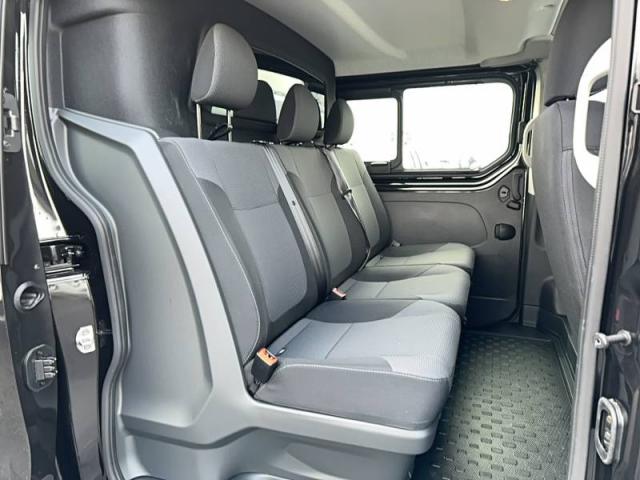 Renault Trafic image 1