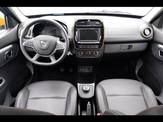 Dacia Spring image 2