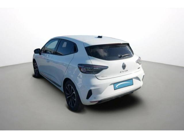Renault Clio image 2