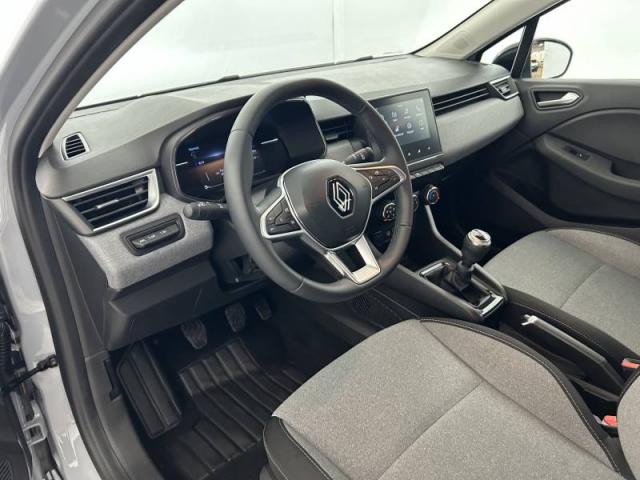 Renault Clio image 1