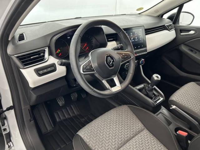 Renault Clio image 9