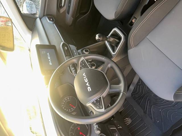 Dacia Sandero image 6