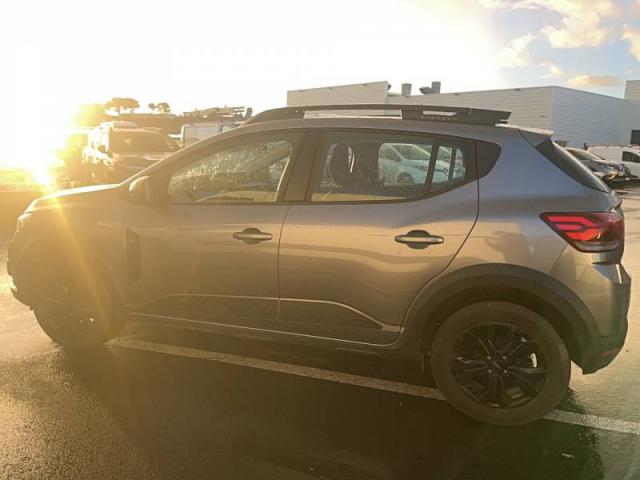 Dacia Sandero image 2