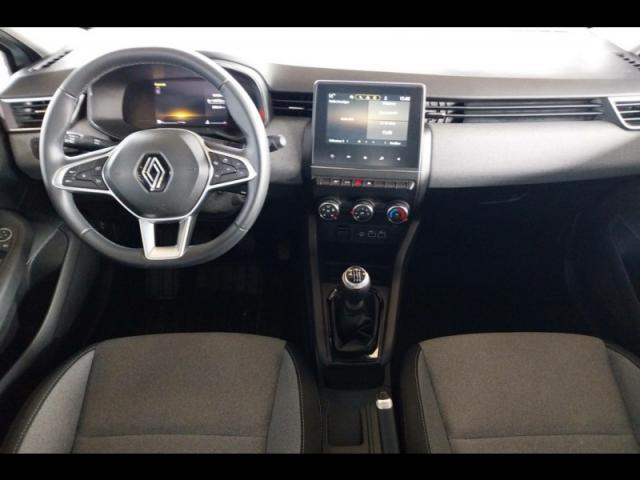 Renault Clio image 9