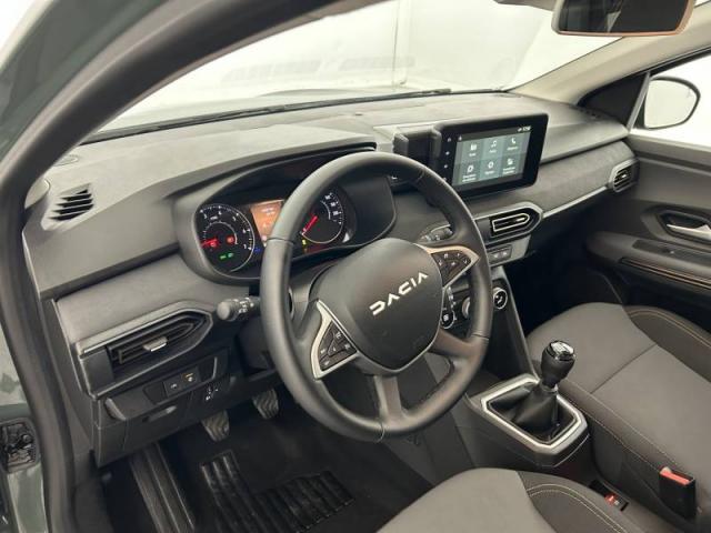 Dacia Sandero image 1