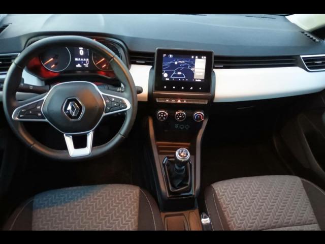 Renault Clio image 2