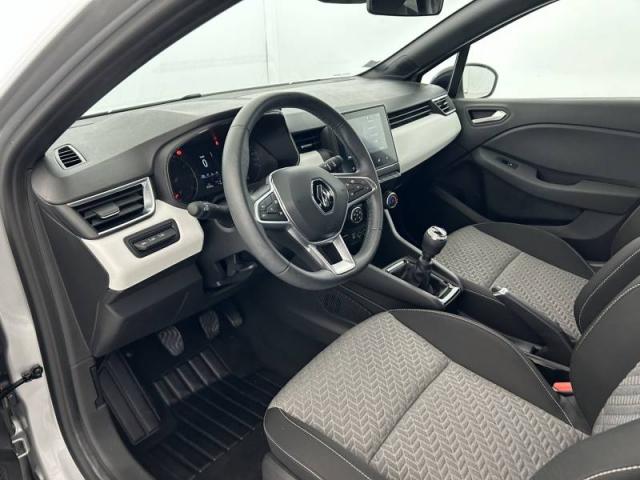 Renault Clio image 1