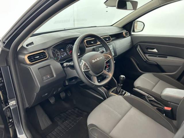 Dacia Duster image 1